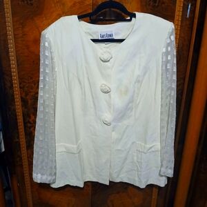 Stunning VINTAGE plus Size Cream Blazer with Sheer Sleeves